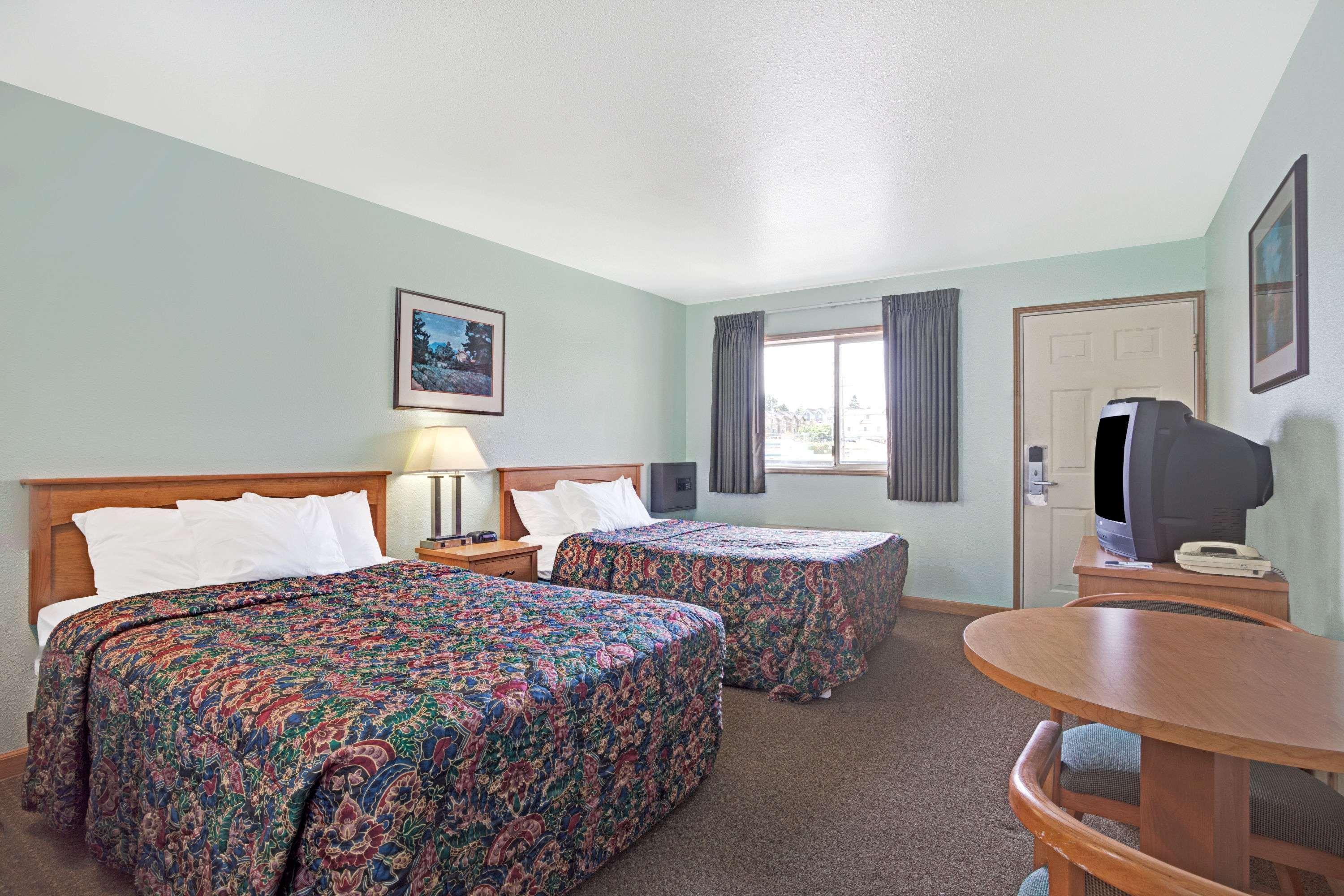 Travelodge By Wyndham Seattle North Of Downtown Exteriör bild
