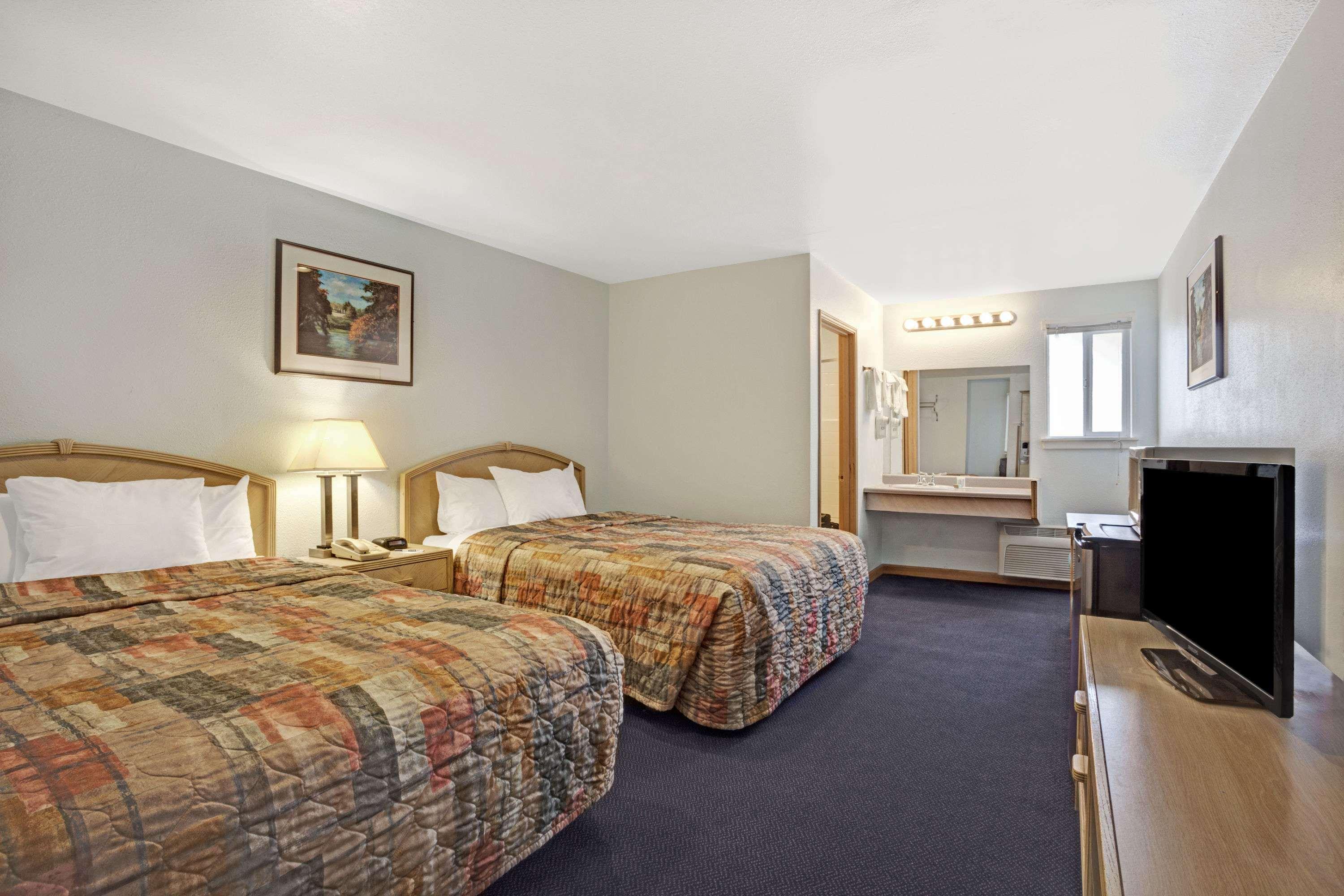 Travelodge By Wyndham Seattle North Of Downtown Exteriör bild
