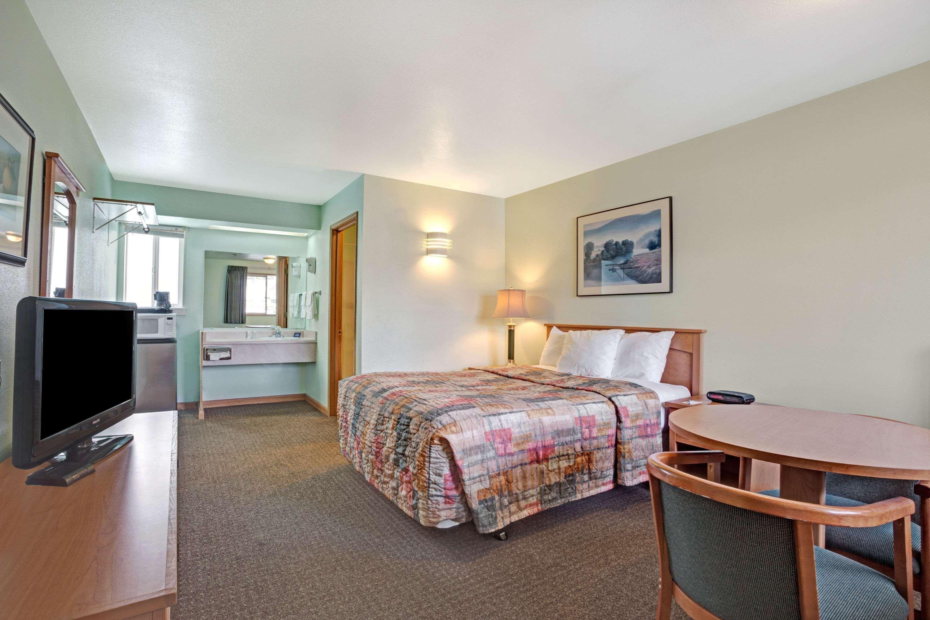 Travelodge By Wyndham Seattle North Of Downtown Exteriör bild